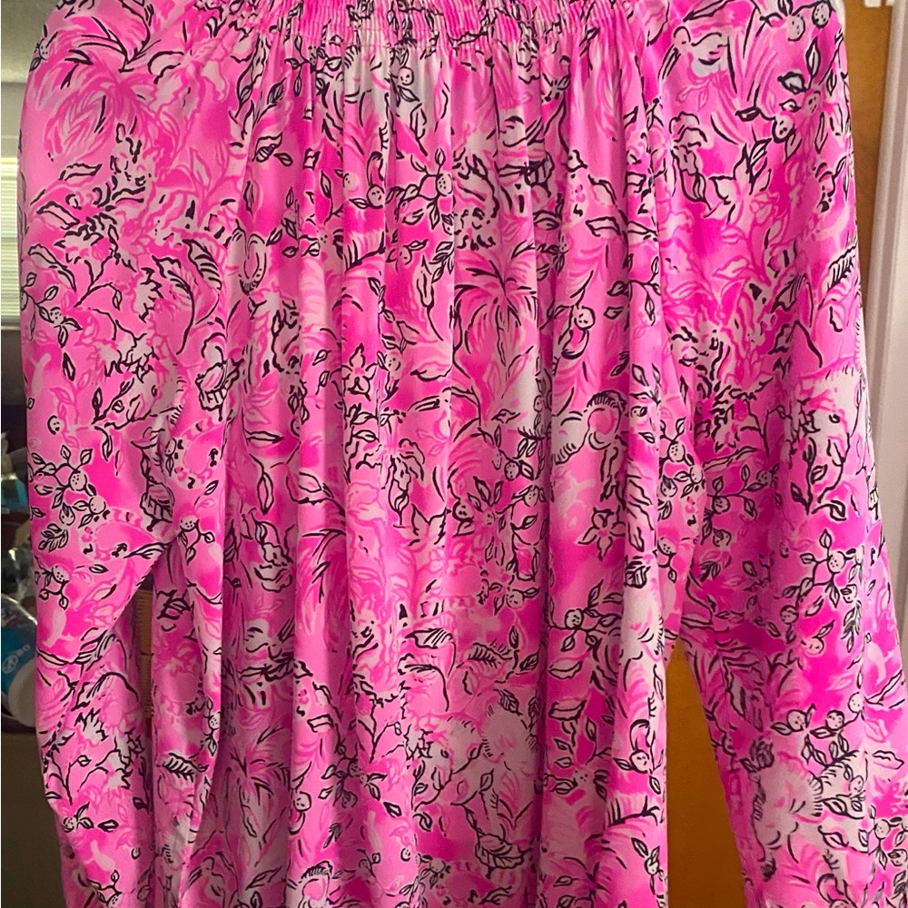 Vibrant Pink Floral Blouse with Long Sleeves